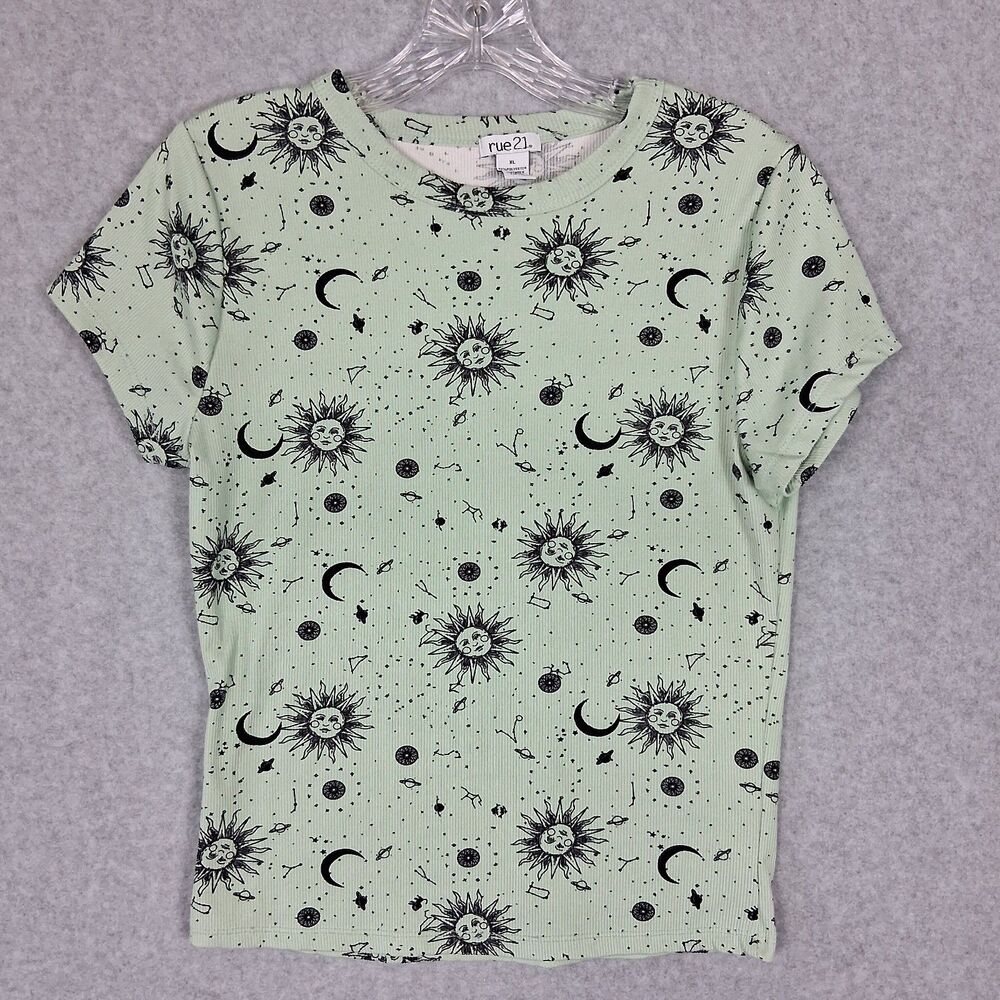Rue 21 Womens Top XL Green Celestial Sun Moon Stars Witchy Fairy Whimsigoth Boho